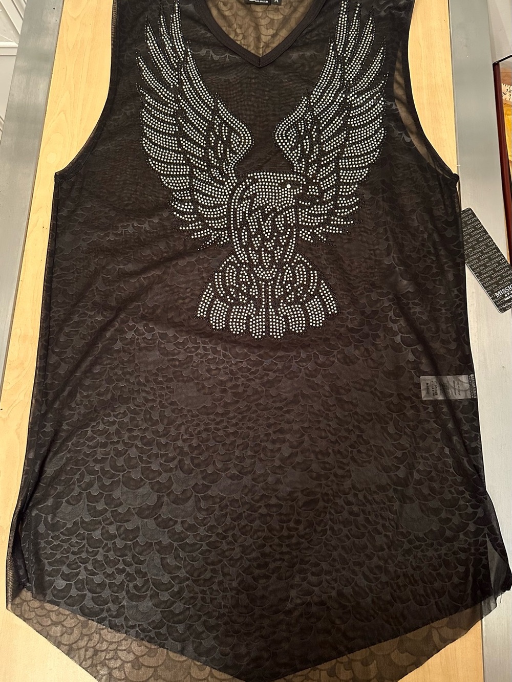 Men's Black V-Neck Sleeveless Shirt with Eagle Graphic S1045